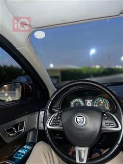 جاگوار XF